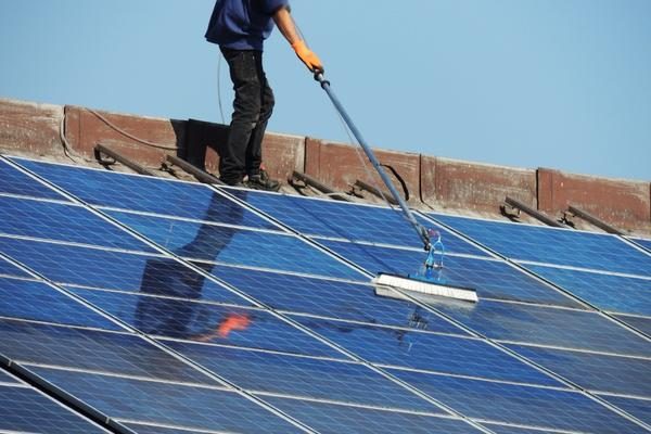 vinduespudsning århus solcellevask teleskopstang vinduespudser